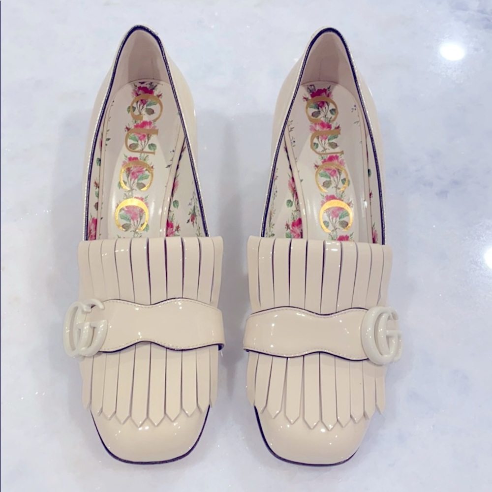 Brand new Gucci mid-heel pump.